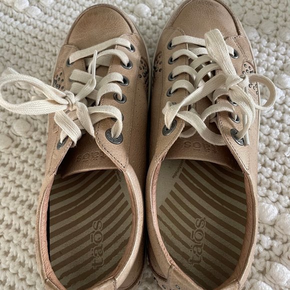 Taos Shoes--never worn - Picture 2 of 4